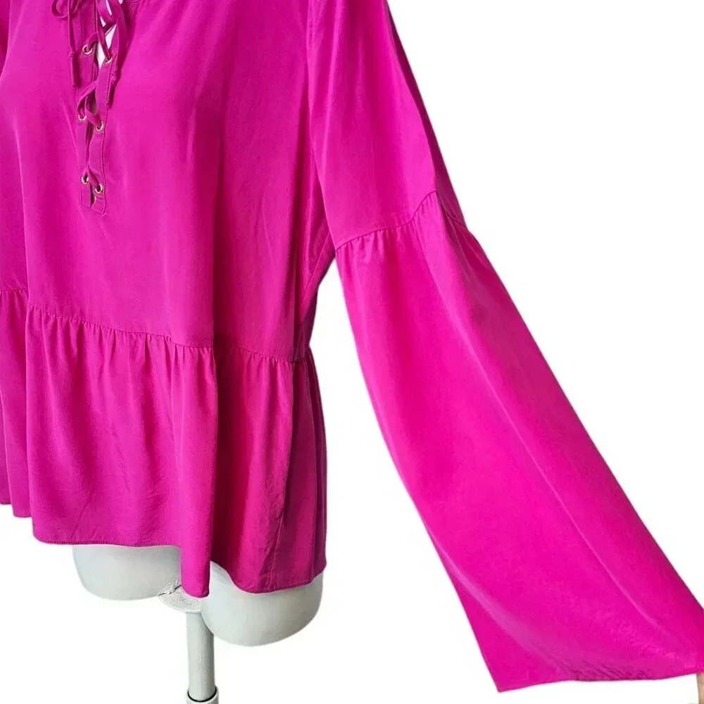Lilly Pulitzer 100% Silk Tie Front Lace Up Blouse Pink  Size Medium Bell Sleeve - Picture 3 of 9